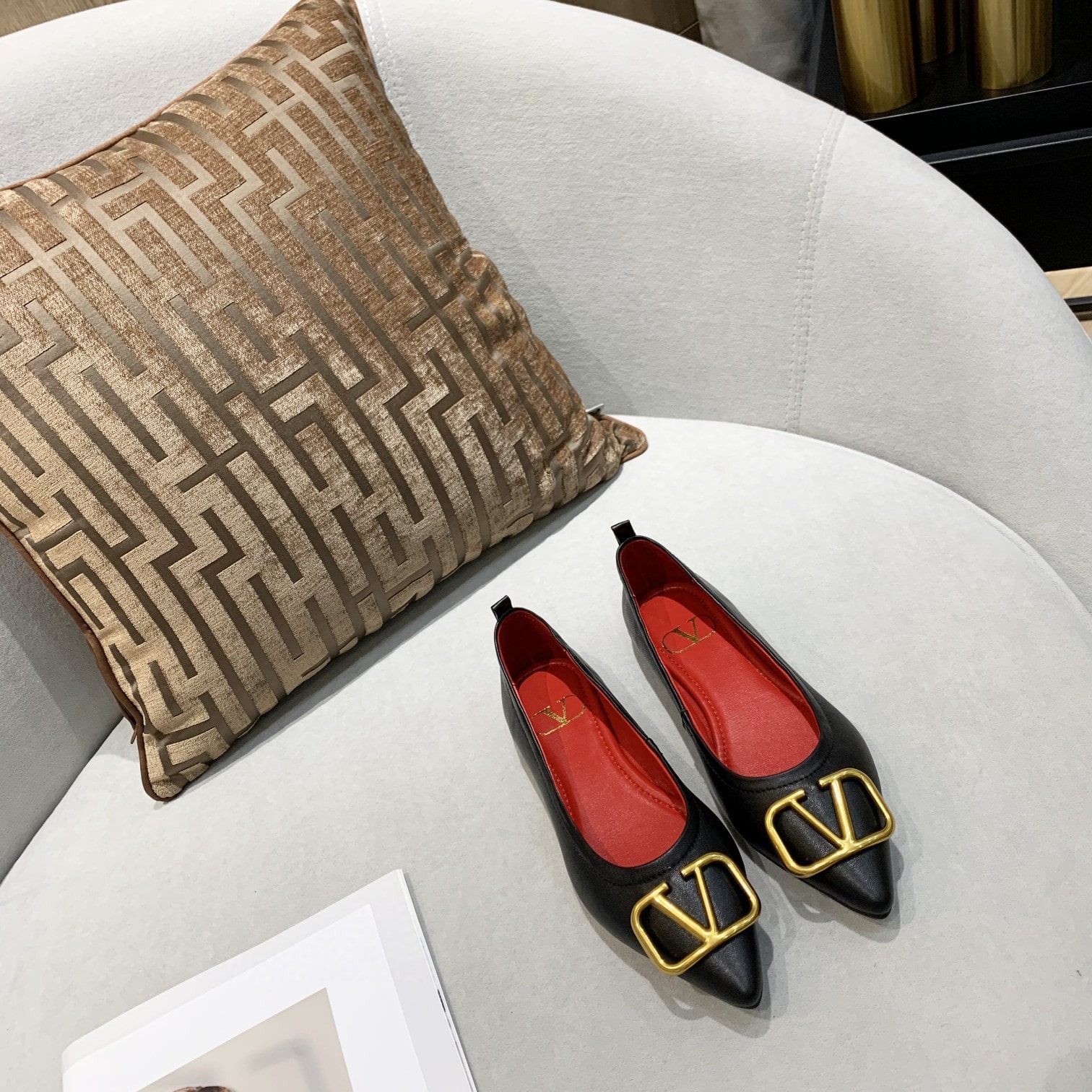 발렌티노 신상 단화