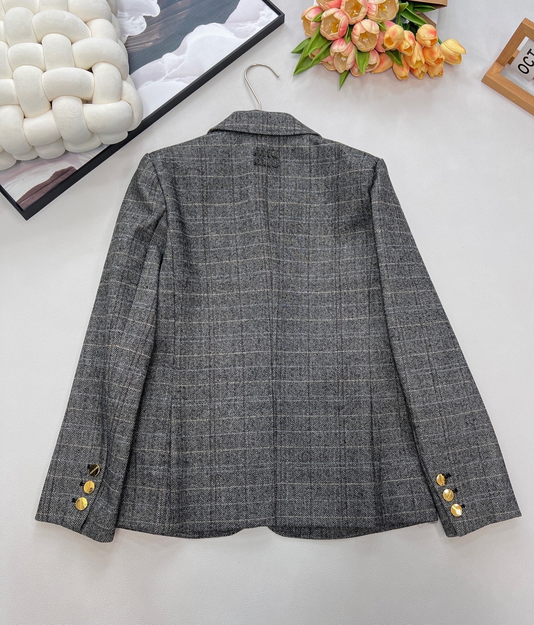 미우미우 신상 터틀넥 모직 코트