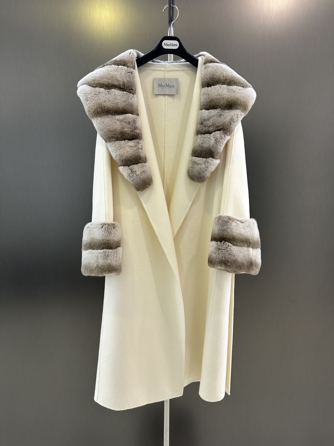 막스마라 신상 렉스 토끼 울코트