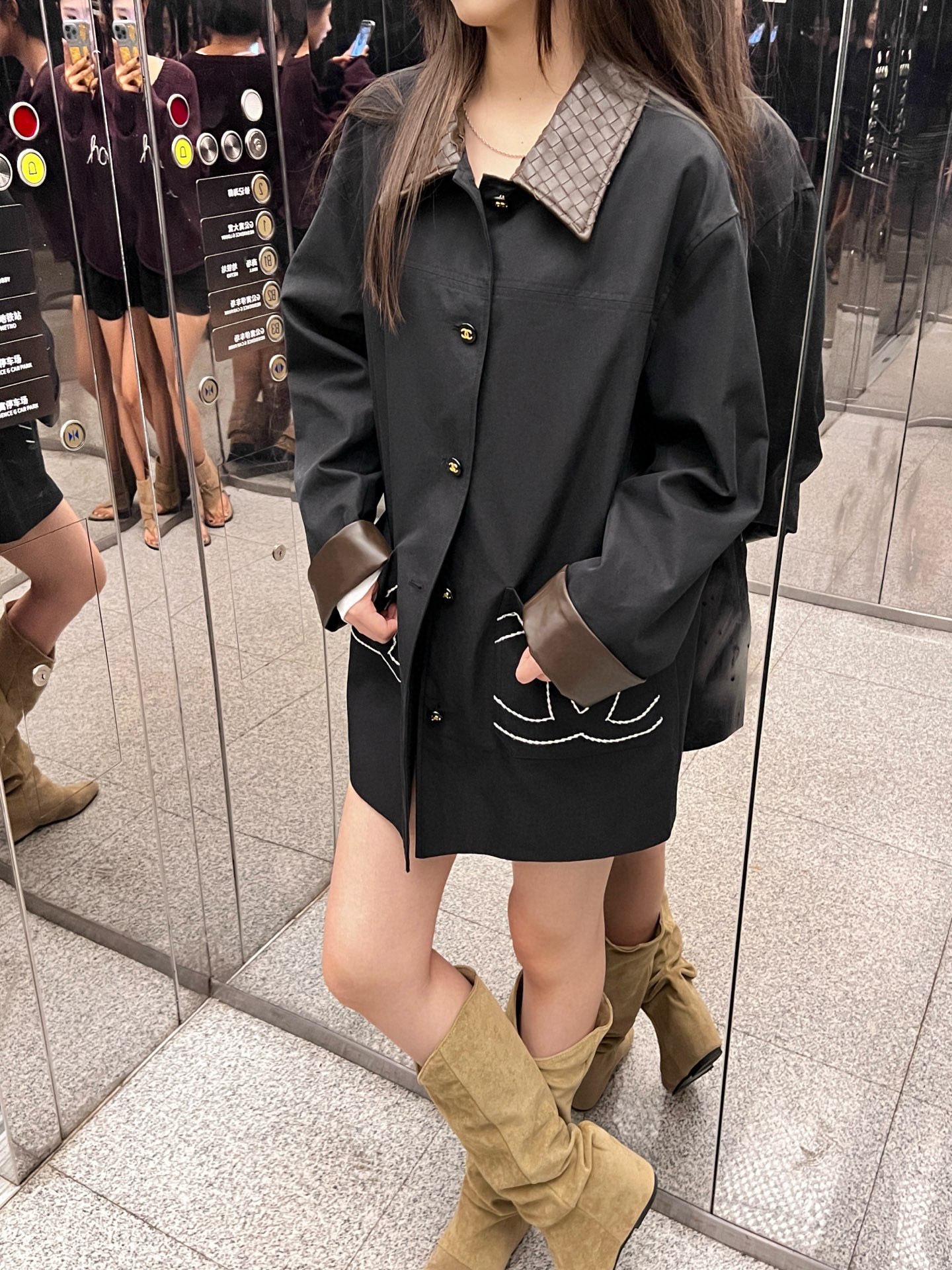 샤넬 25 신상 빈티지 모피 칼라 아우터