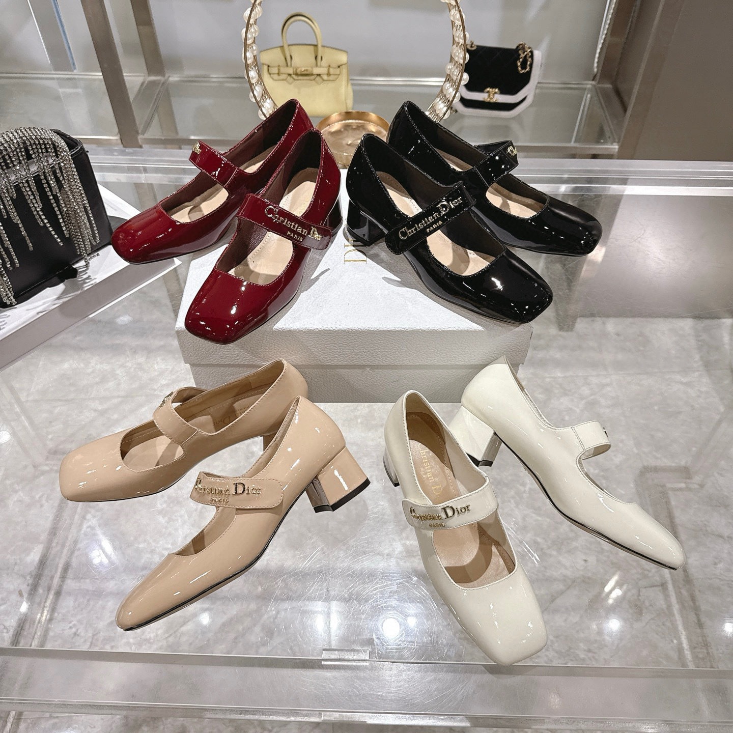 디올 26 신상 Lolita 통굽 단화