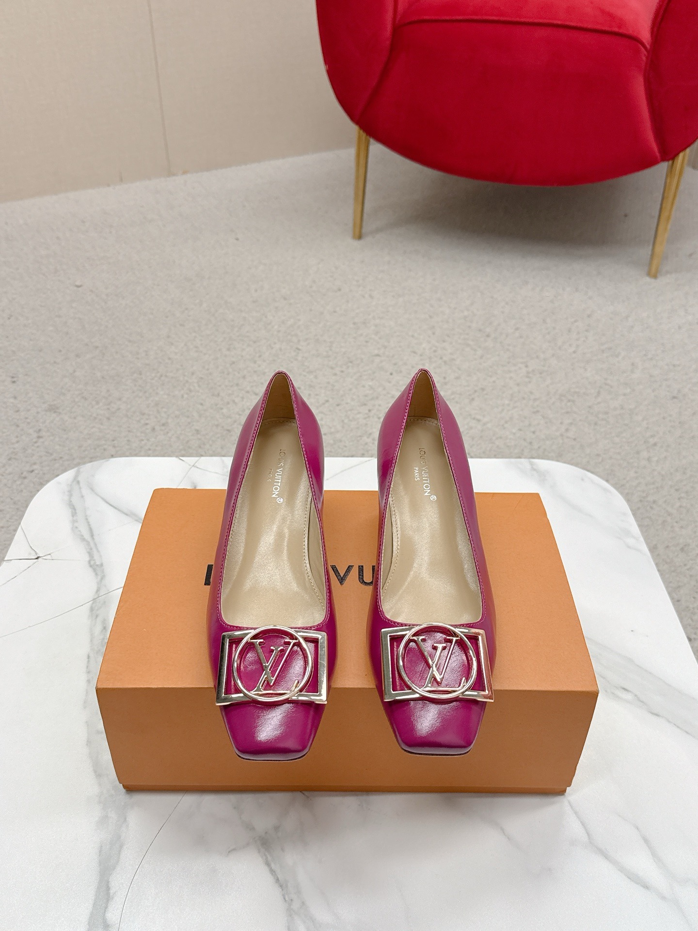 루이비통 클래식 스틸레토 힐