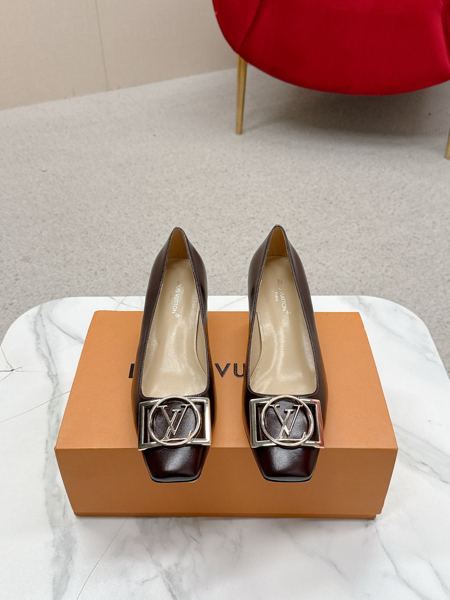 루이비통 클래식 스틸레토 힐