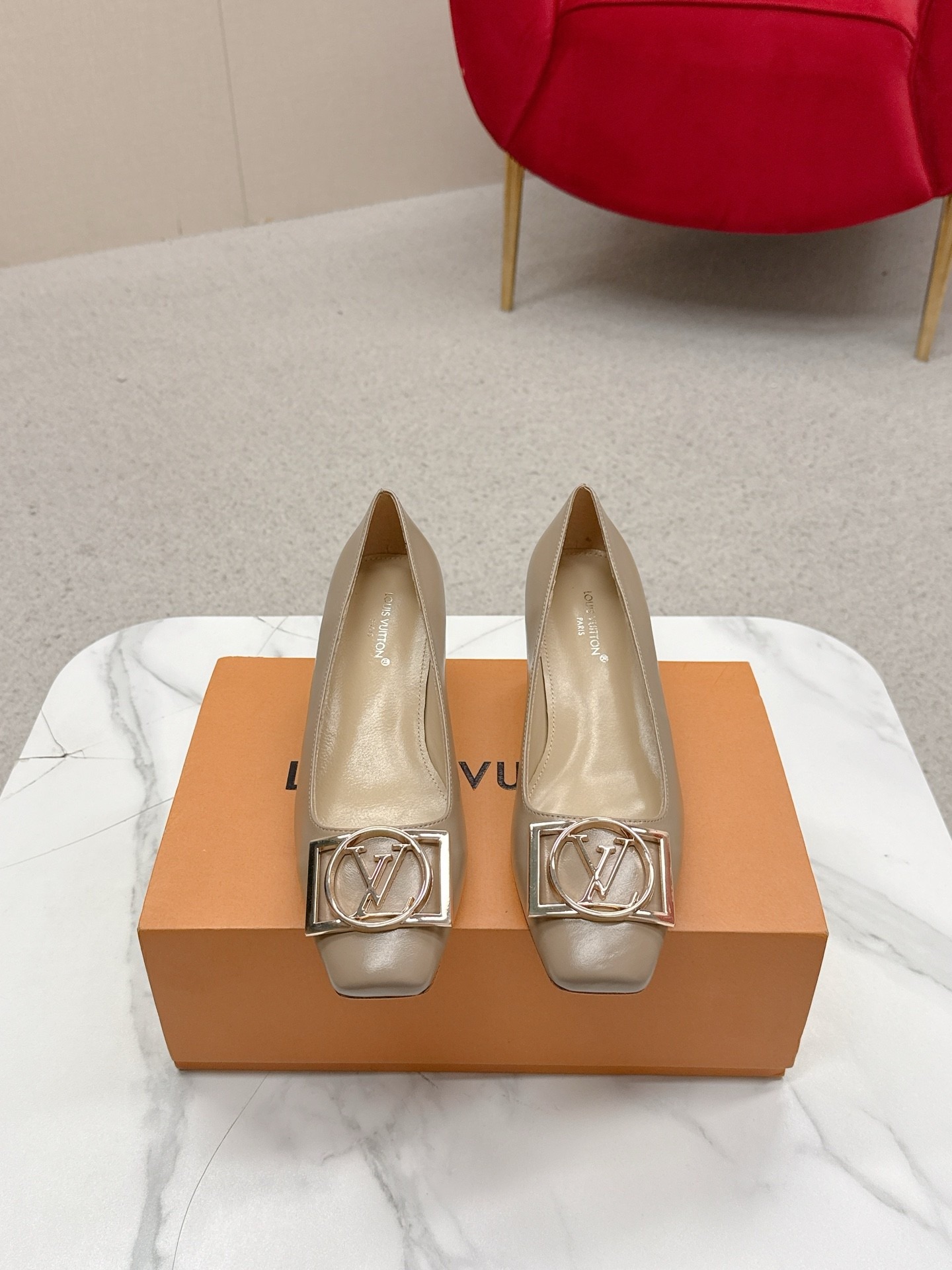 루이비통 클래식 스틸레토 힐