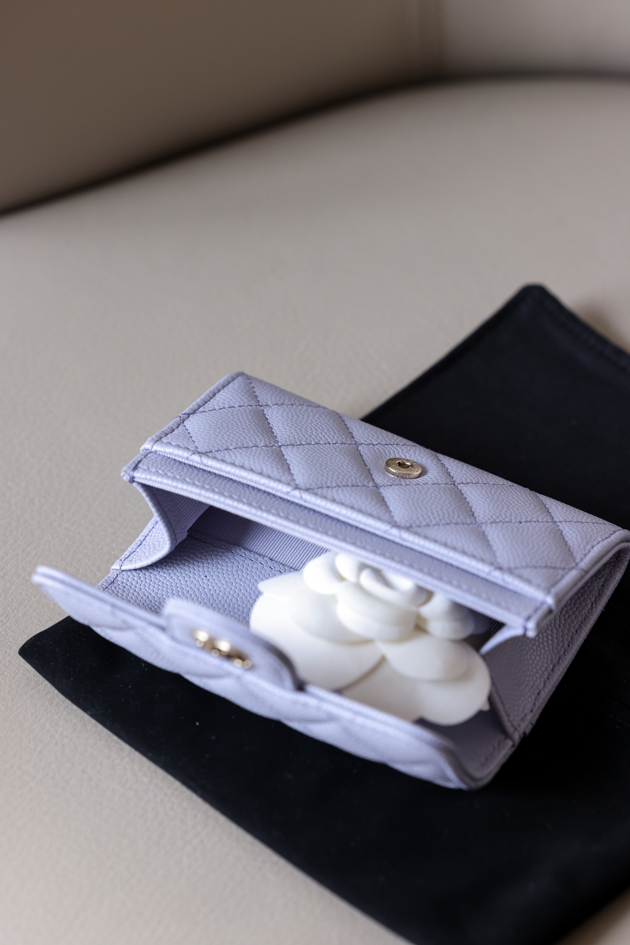 샤넬 클래식 동전 지갑