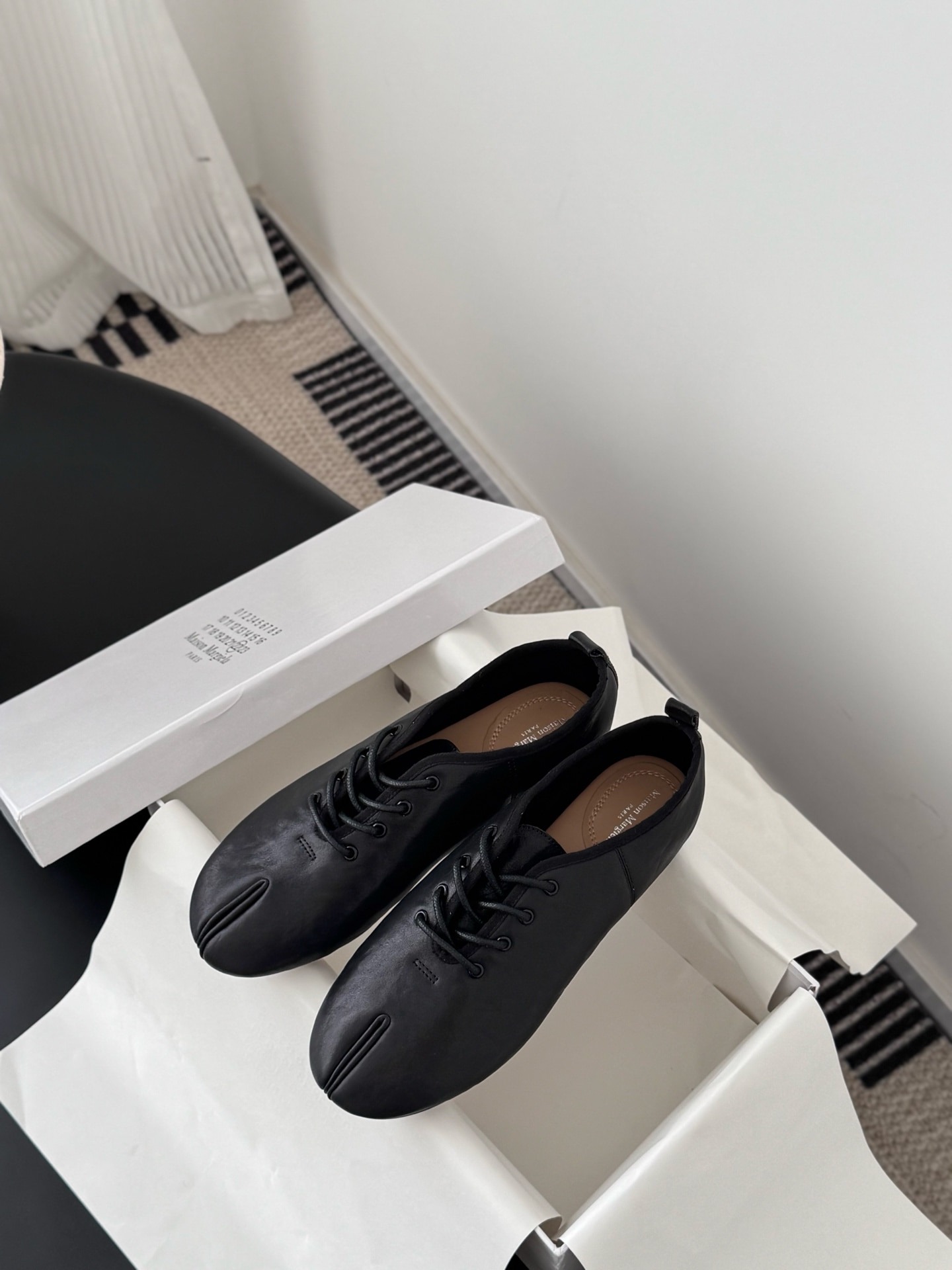 메종마르지엘라 양가죽 토 슈즈