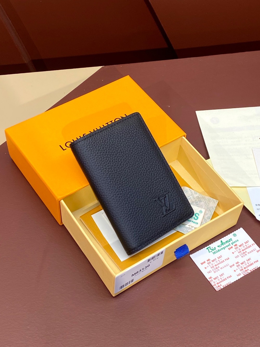 루이비통 남성 카드지갑 브라짜 월릿 M83130