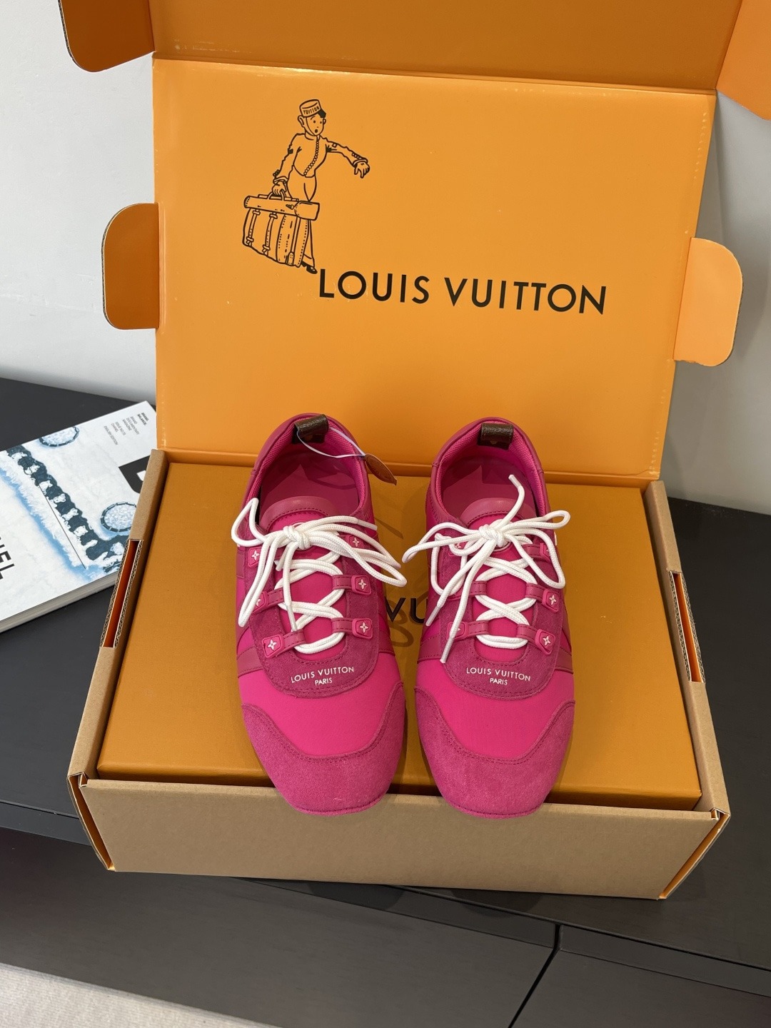 루이비통 커플 스니커즈