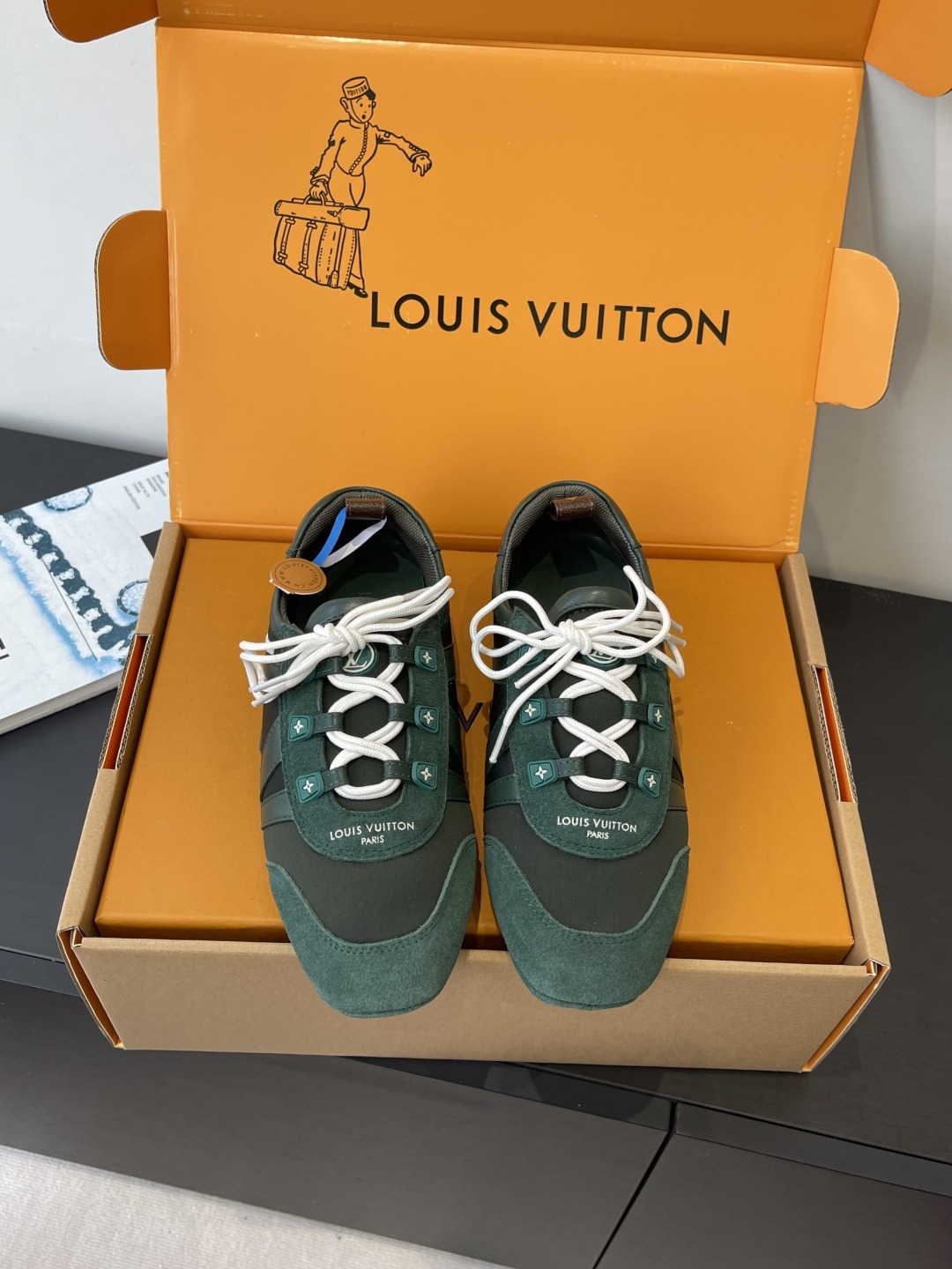 루이비통 커플 스니커즈