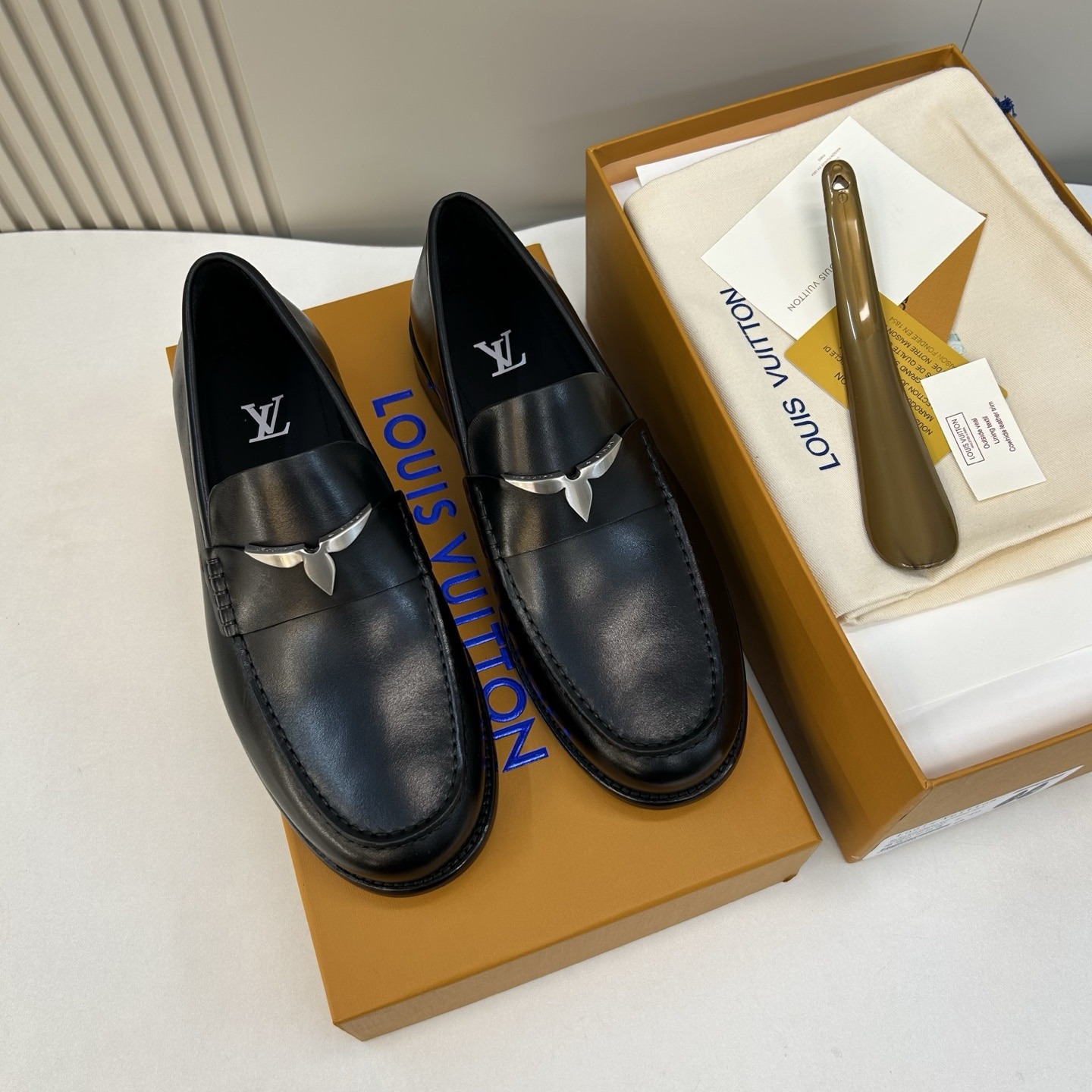 루이비통 하이퀄리티 로퍼