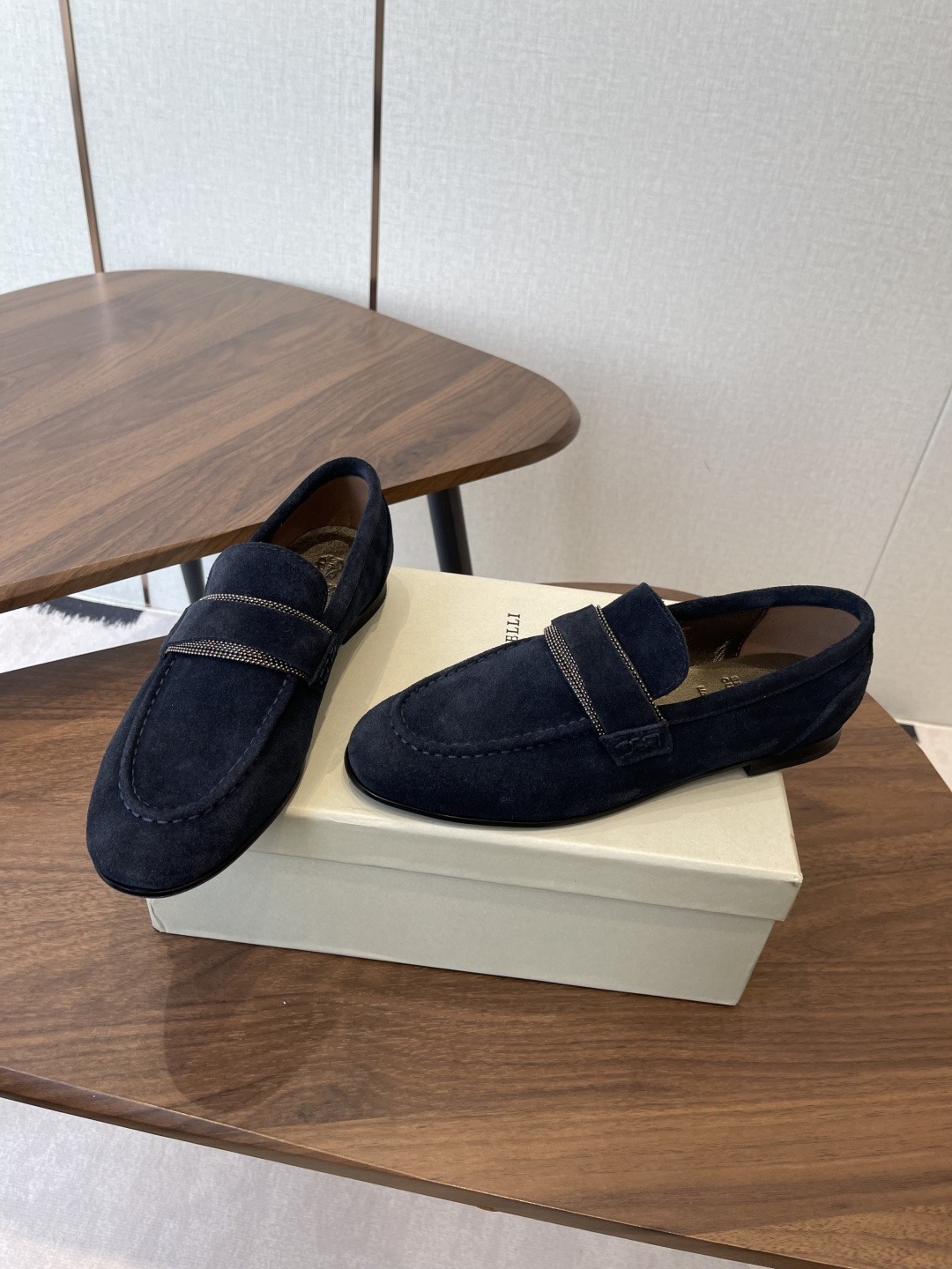 브루넬로쿠치넬리 쿠치넬리 25ss 신상 빈티지 로퍼