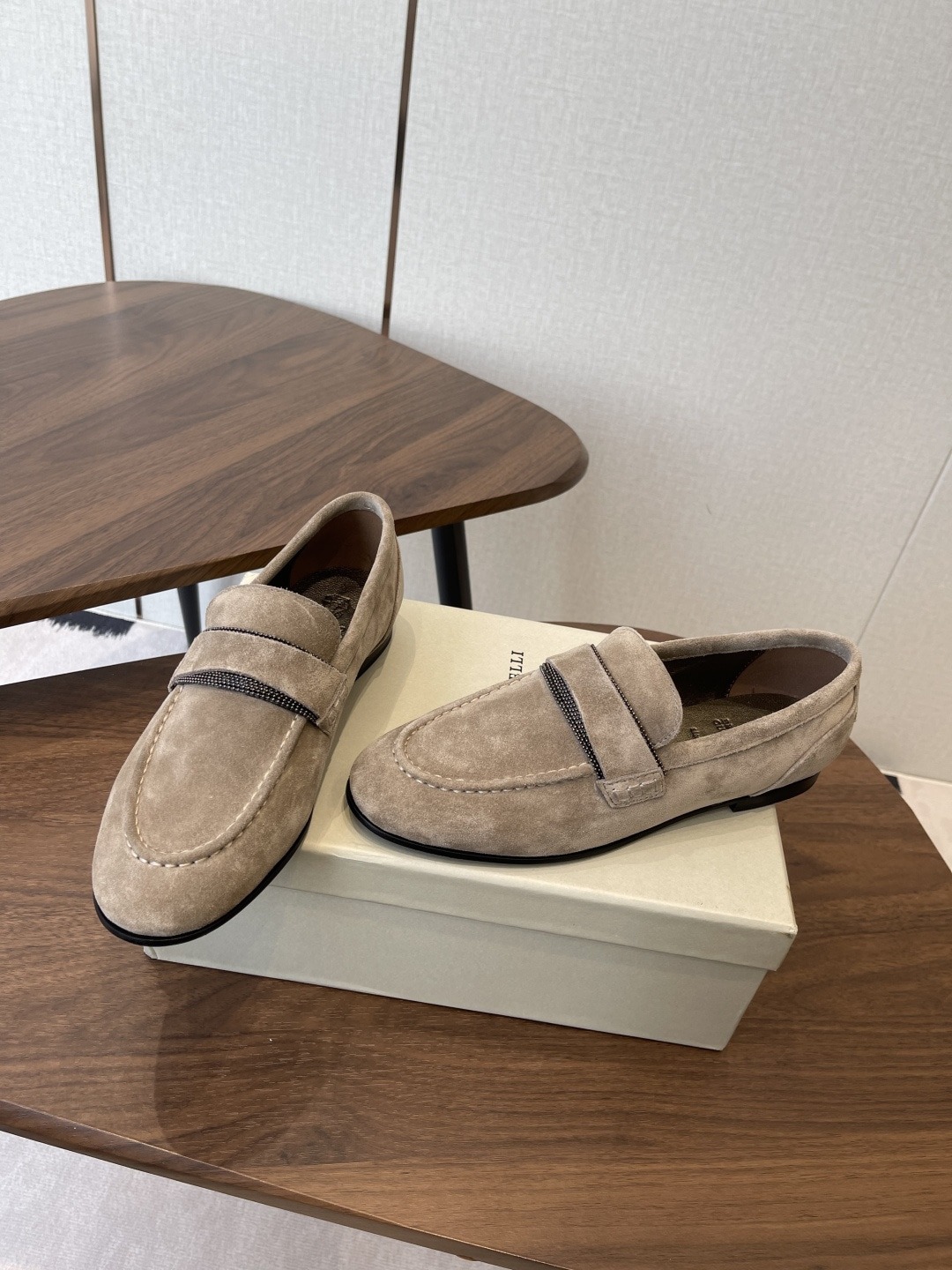 브루넬로쿠치넬리 쿠치넬리 25ss 신상 빈티지 로퍼