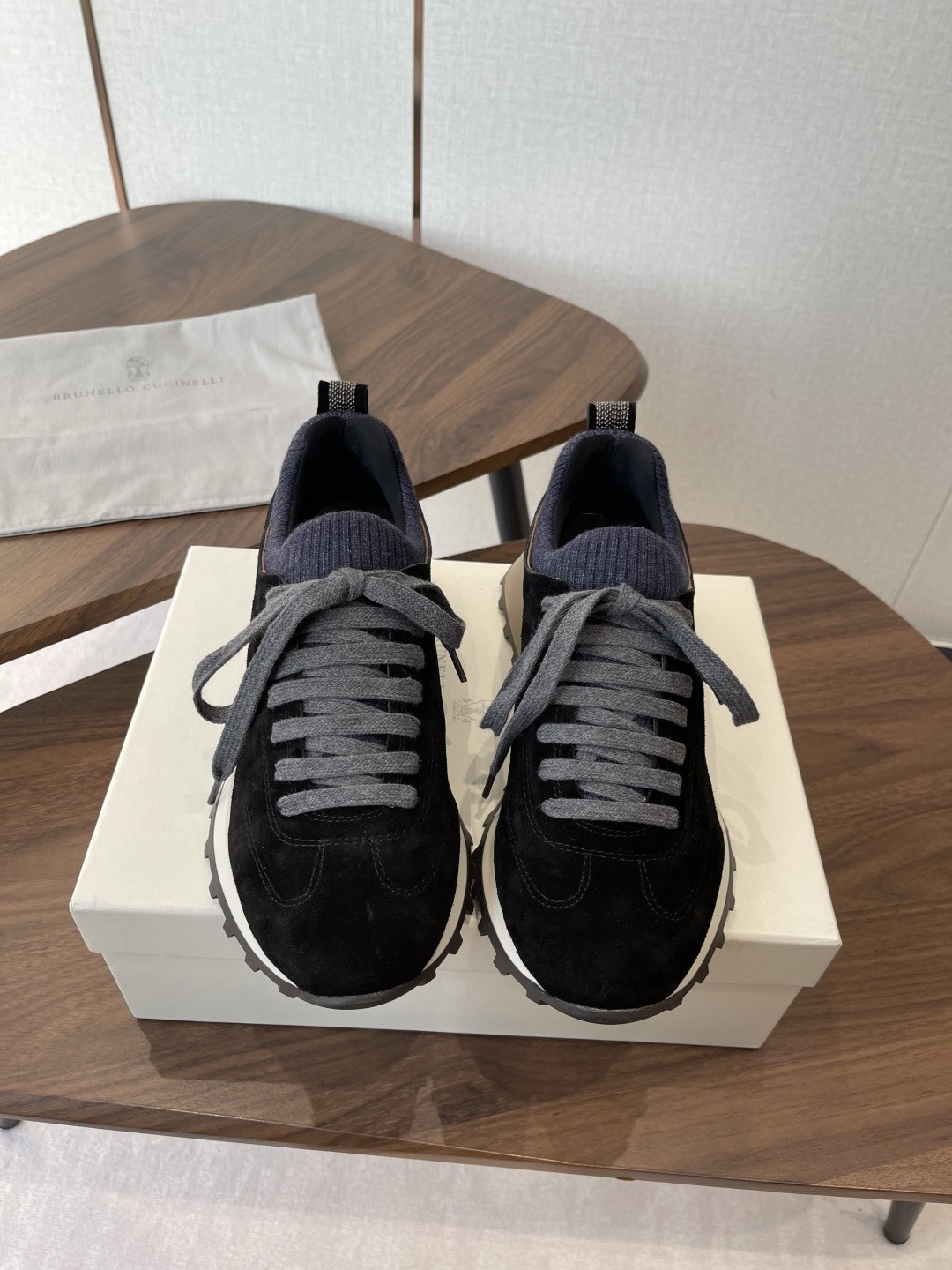 브루넬로쿠치넬리 쿠치넬리 25ss 신상 스니커즈