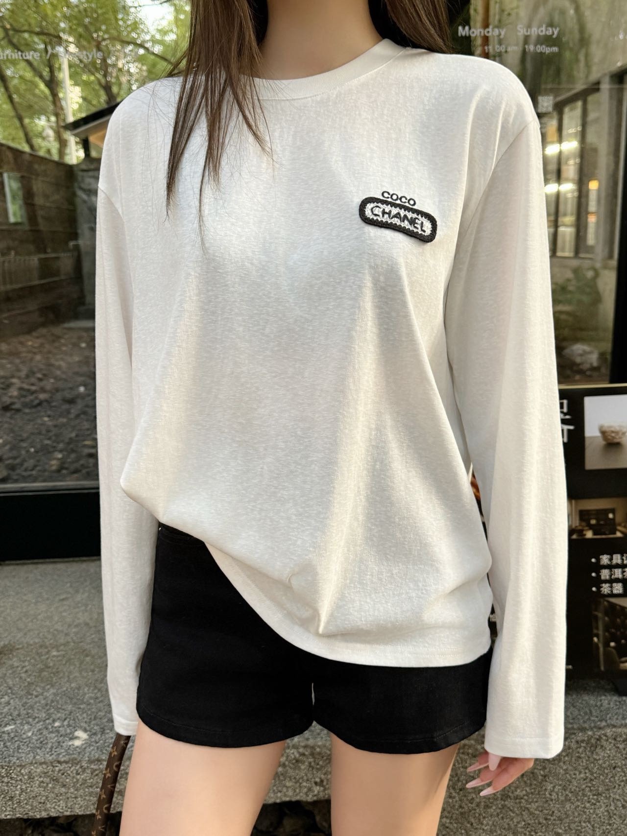 샤넬 신상 라운드넥 긴팔