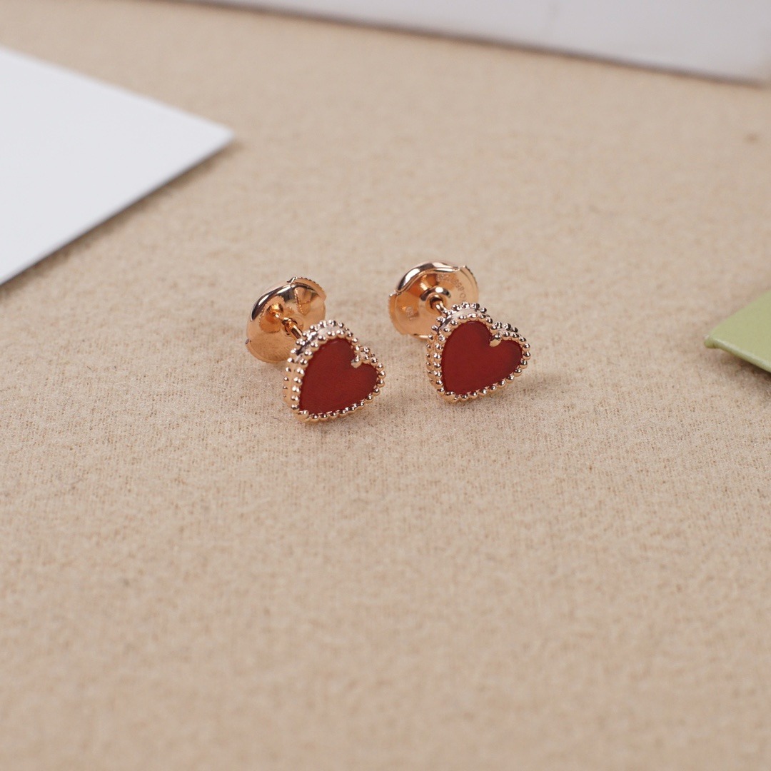 반클리프 하트 귀걸이