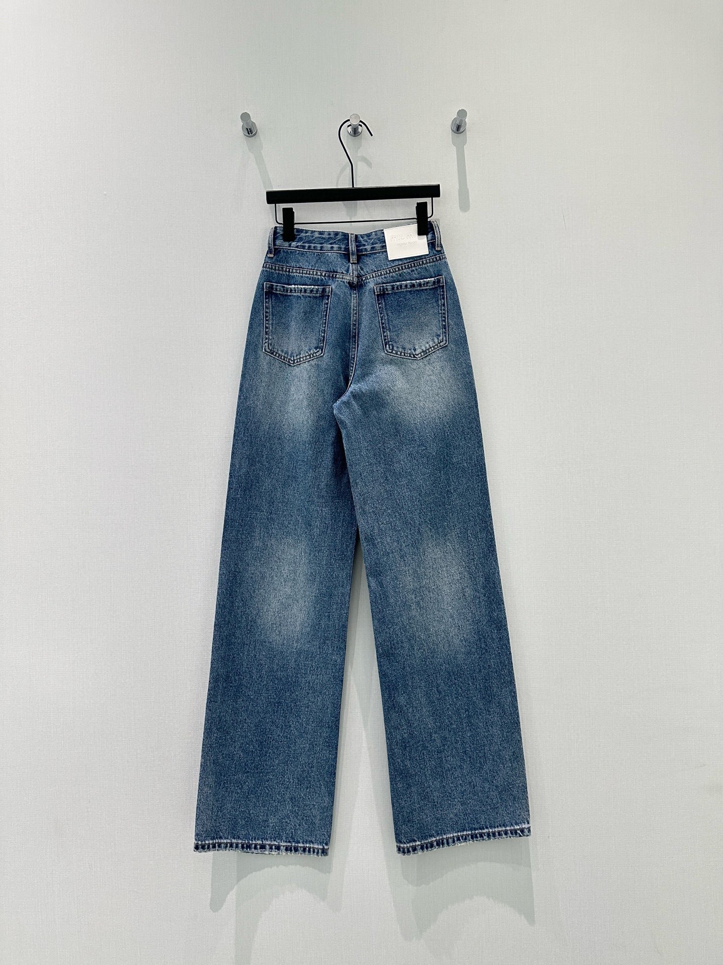 미우미우 봄신상 하이웨스트 와이드 팬츠