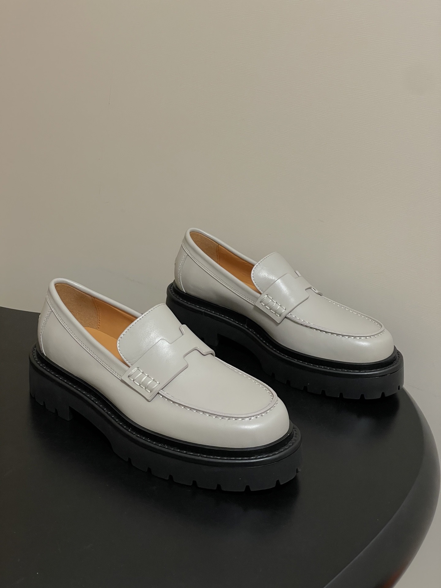 에르메스 클래식 켈리버클 통굽로퍼