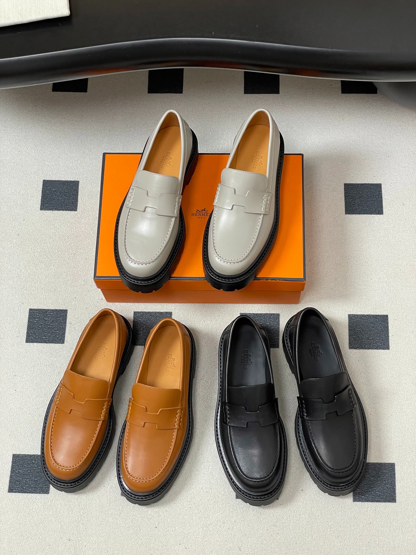 에르메스 클래식 켈리버클 통굽로퍼