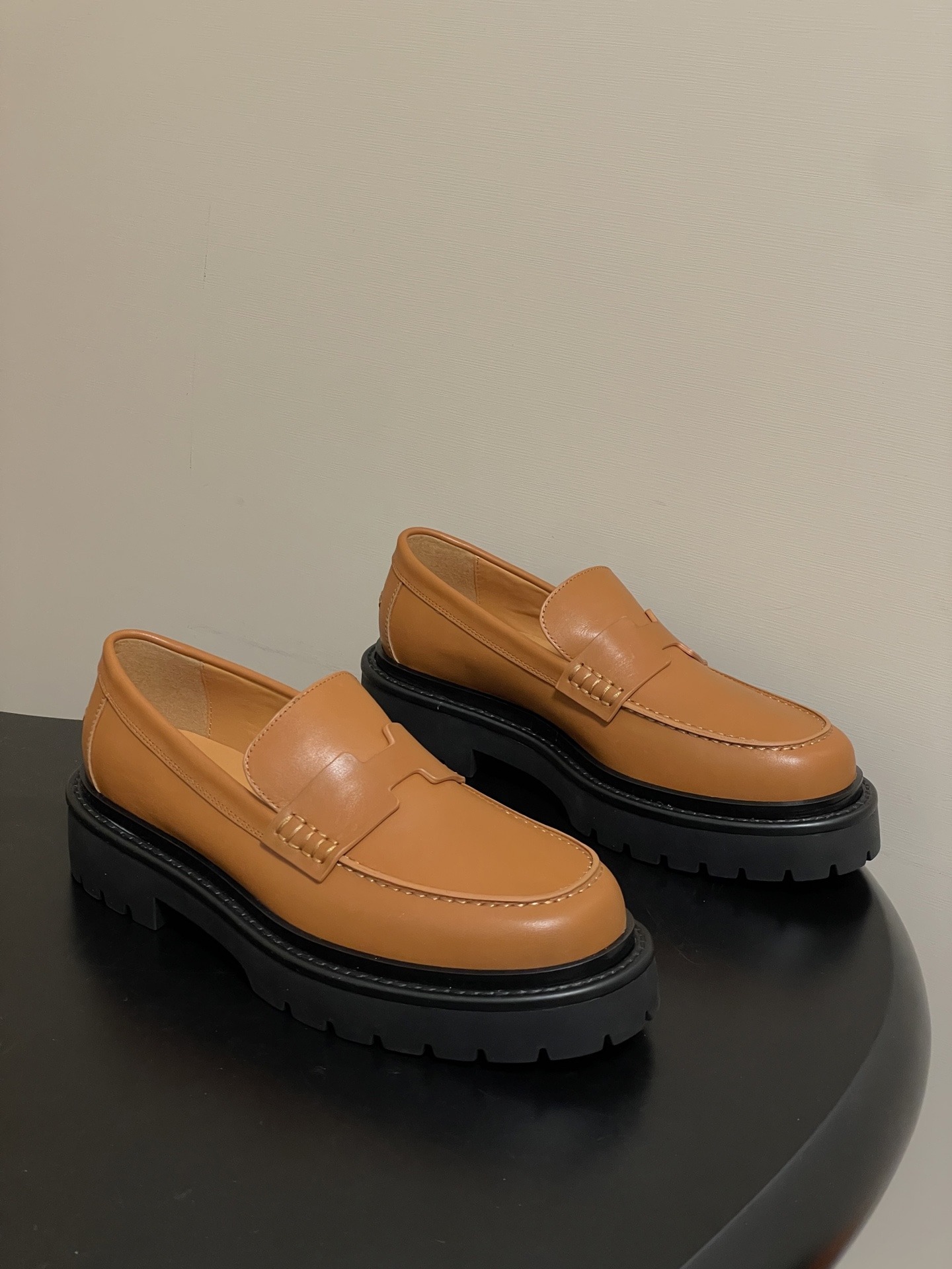 에르메스 클래식 켈리버클 통굽로퍼