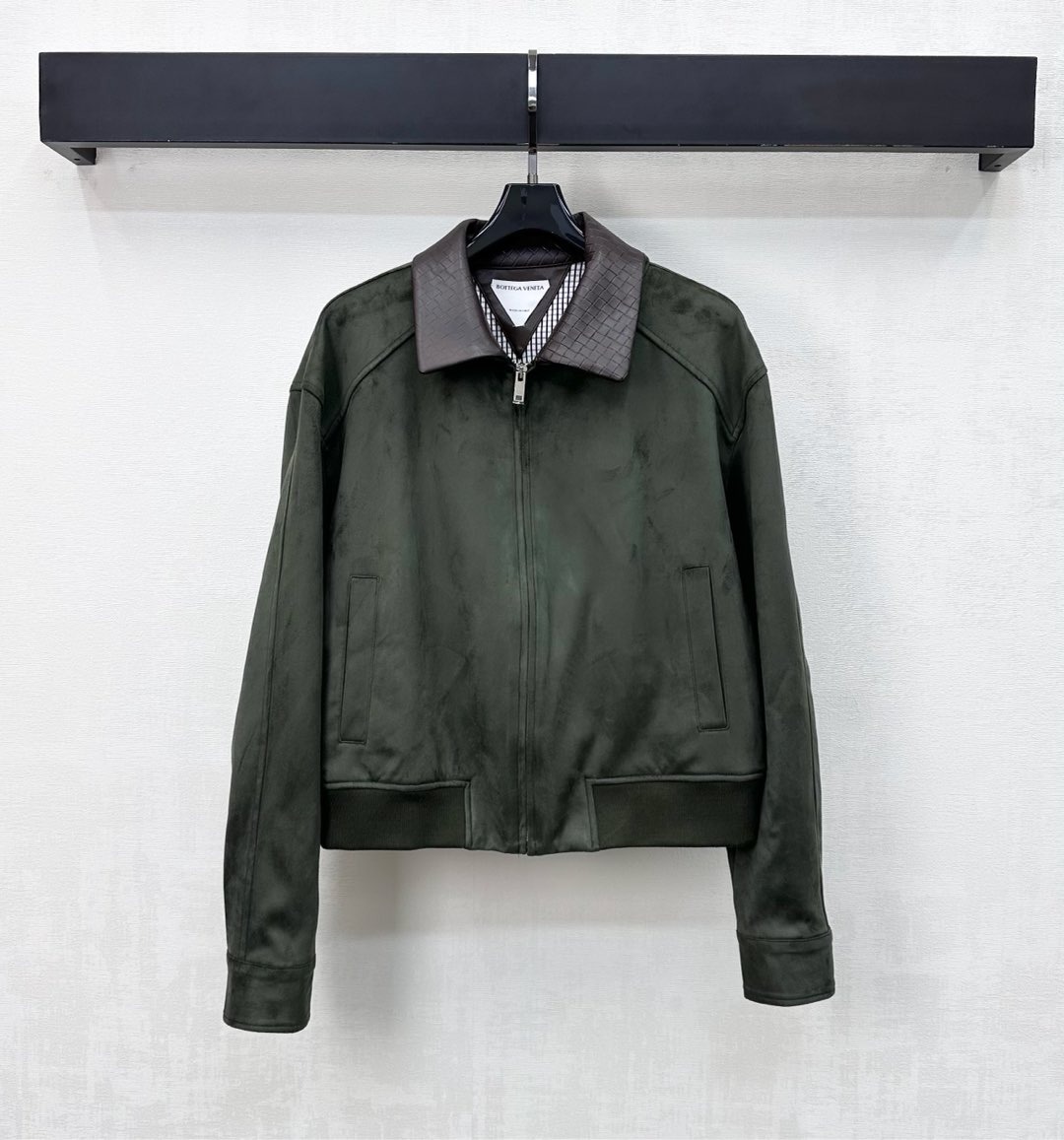 보테가베네타 25 신상 스탠드카라 자켓코트