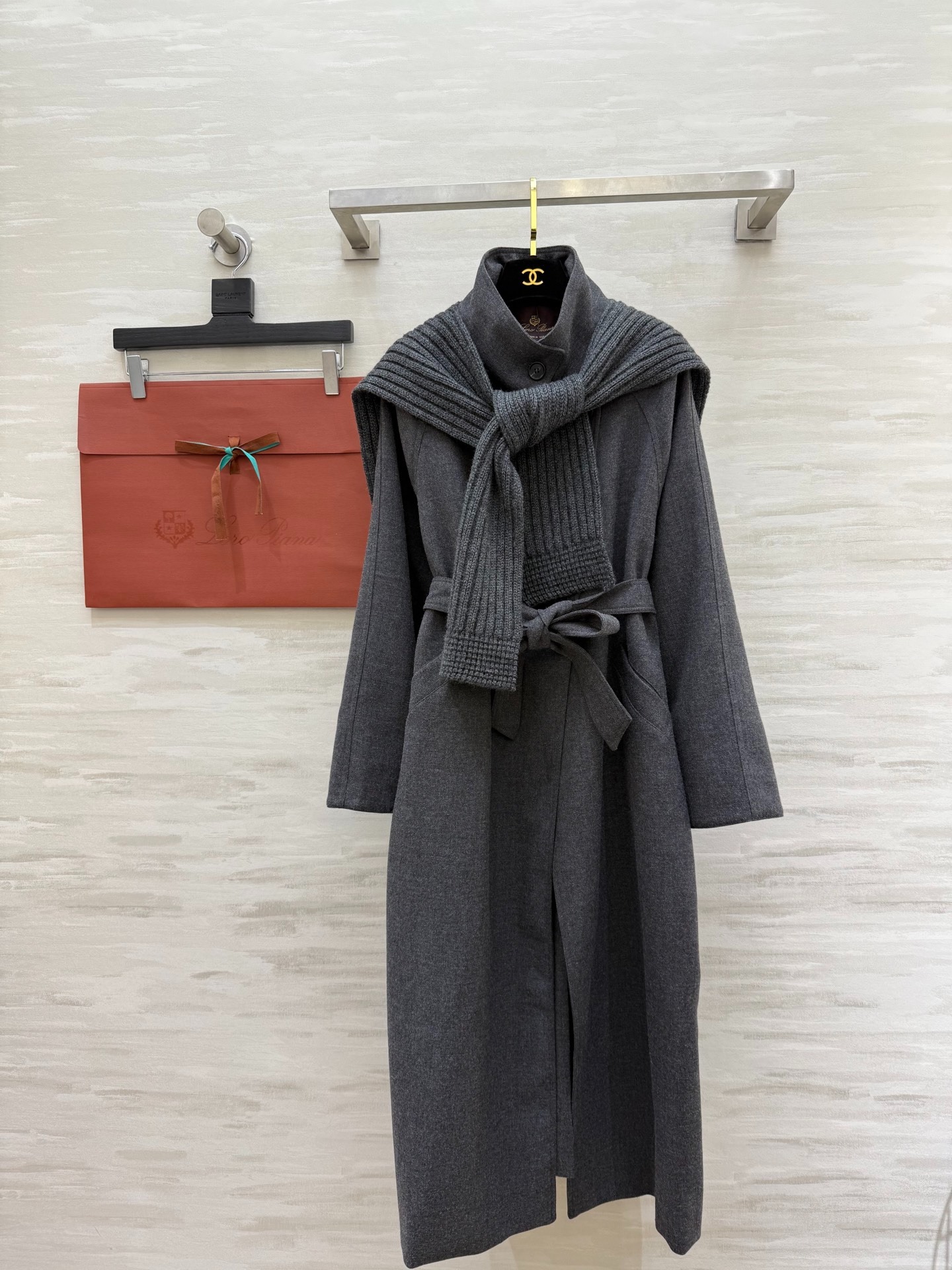 로로피아나 신상 숄 투피스 모직코트