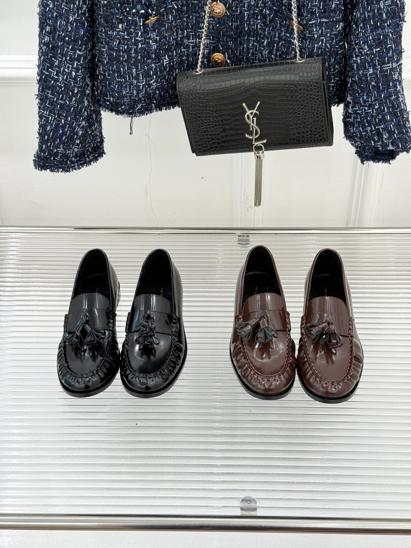 더로우 신상 빈티지 태슬 로퍼