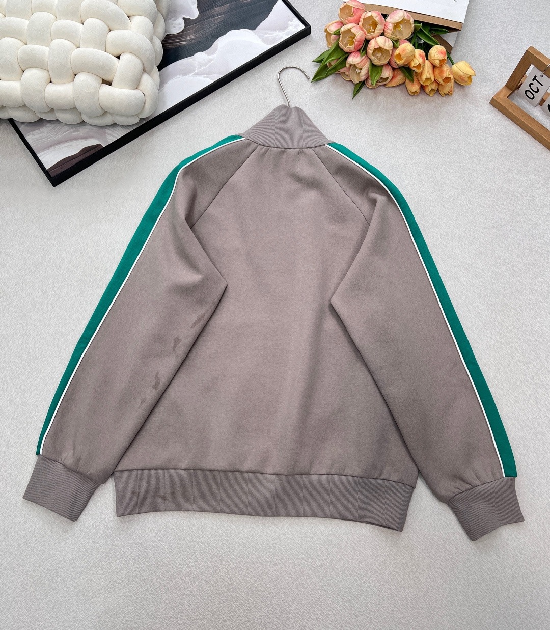 미우미우 신상 캐주얼 집업