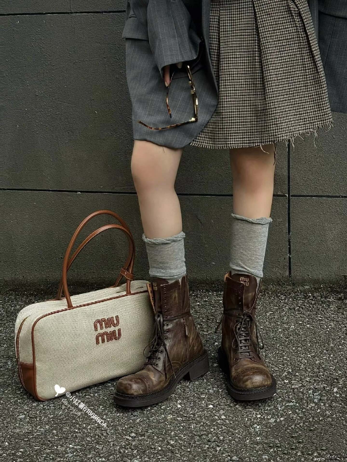 미우미우 25 신상 구제 워커부츠