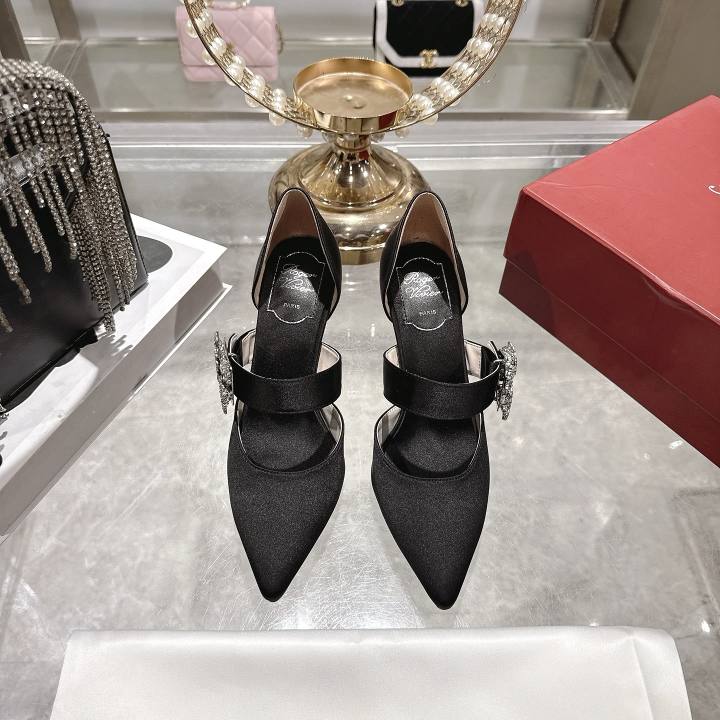 로저비비에 26 신상 샌들