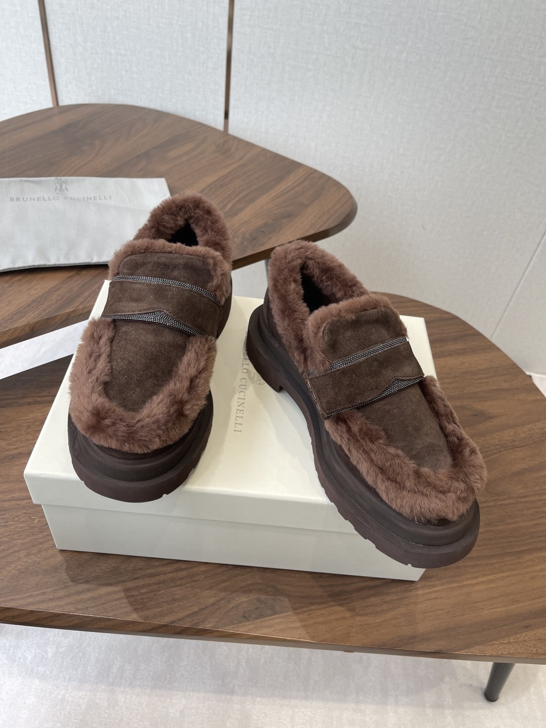 브루넬로쿠치넬리 쿠치넬리 신상 털로퍼