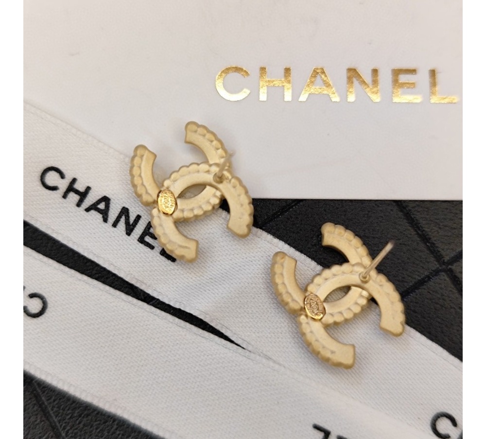 샤넬 CC 로고 크리스탈 귀걸이 이어링 