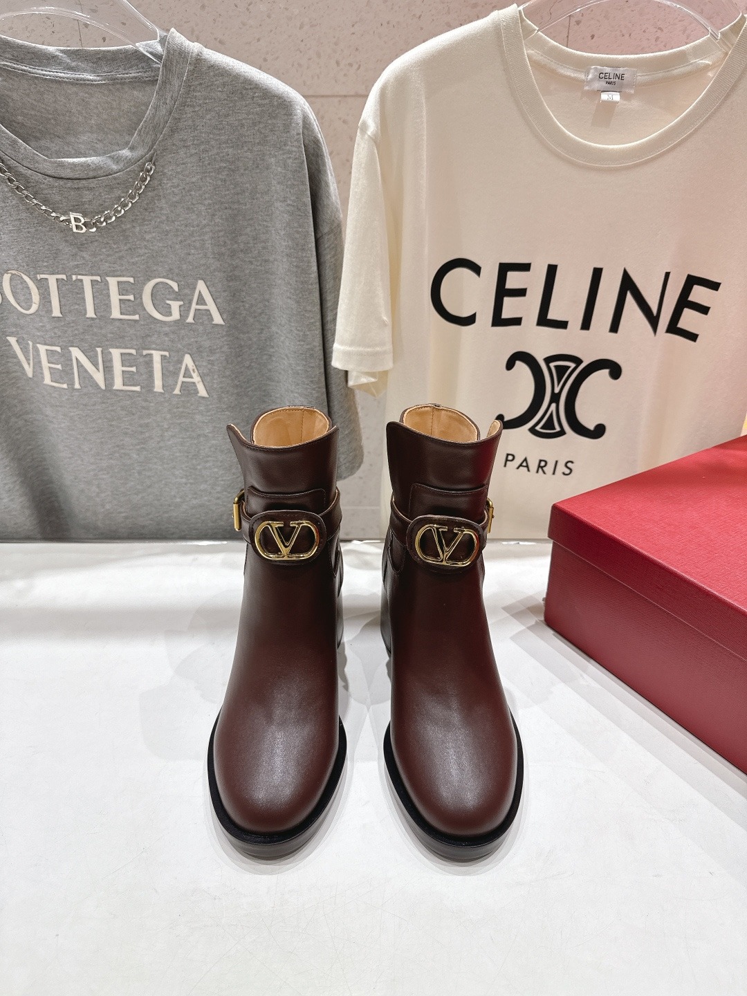 발렌티노 25ss 신상 첼시 부츠