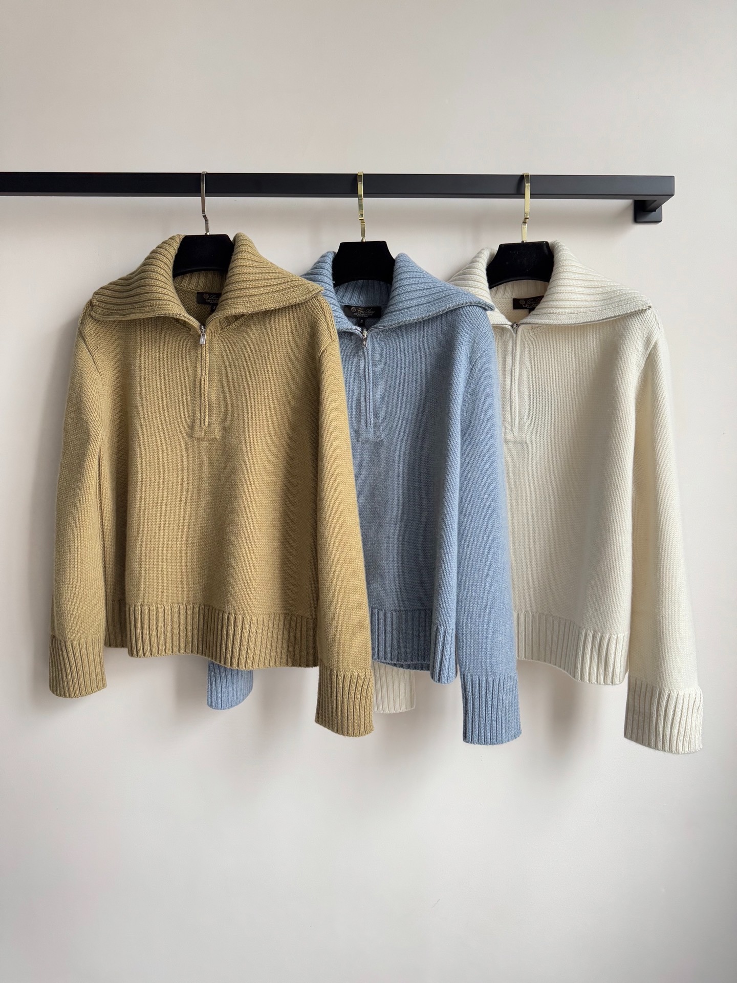 로로피아나 신상 캐시미어 스웨터