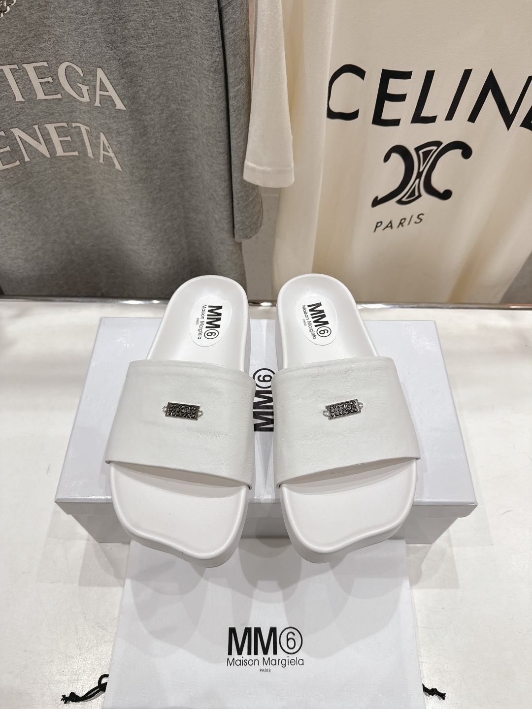 메종마르지엘라 26 신상 비치 슬리퍼