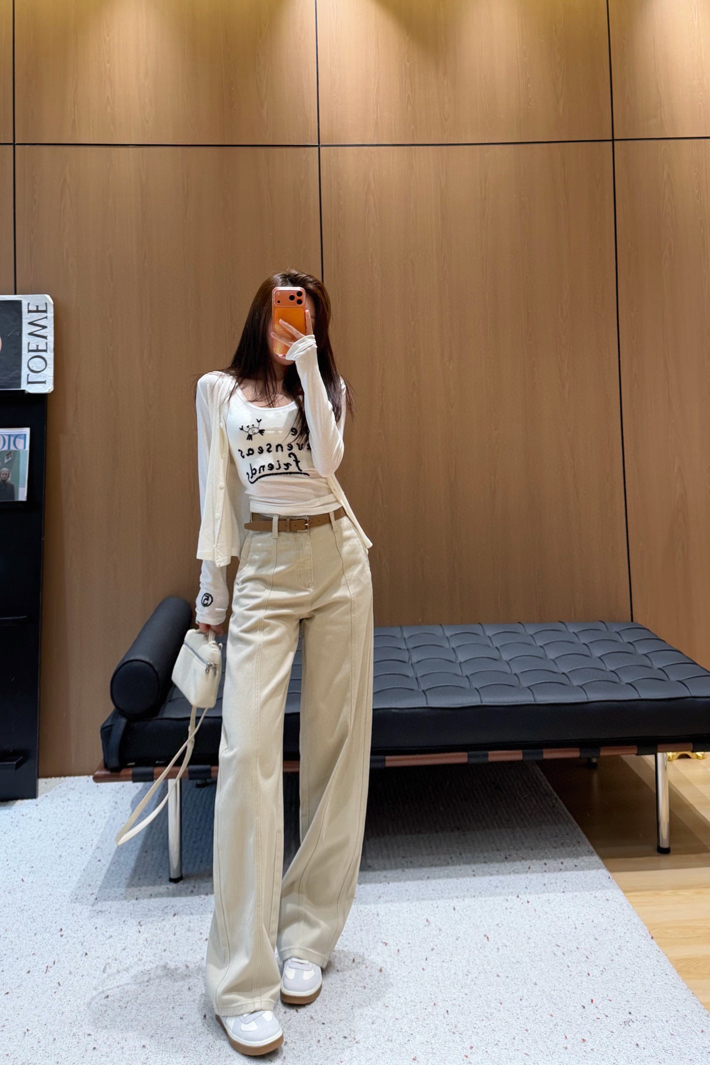 에르메스 신상 자수 데님 팬츠