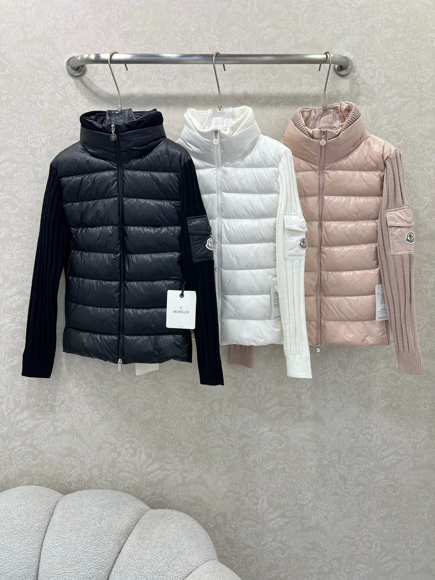 몽클레어 25 신상 트리콧 니트 패딩