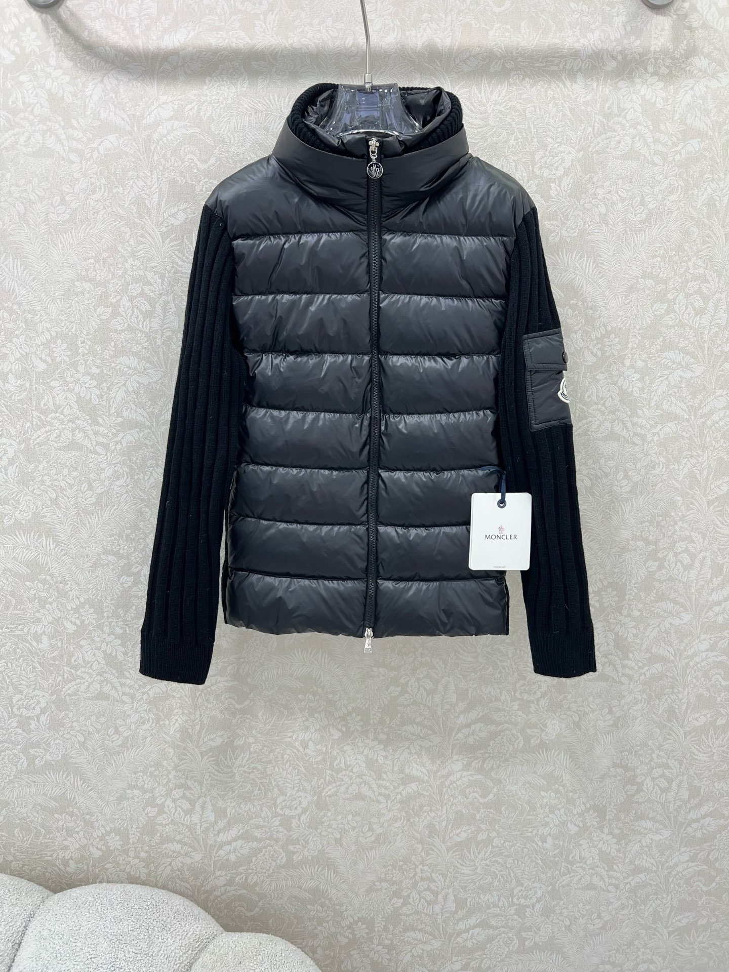 몽클레어 25 신상 트리콧 니트 패딩