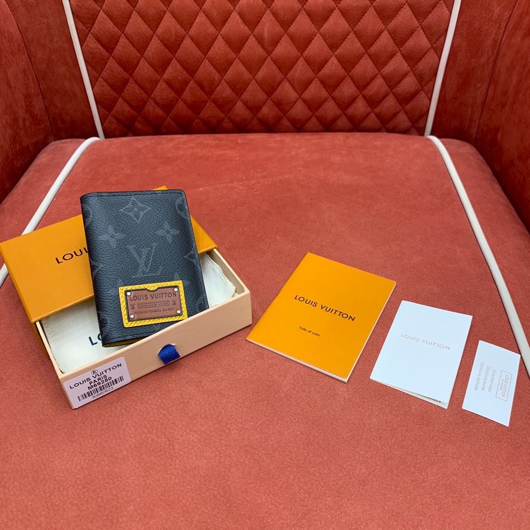 루이비통 포켓 오거나이저 카드지갑(한정판)