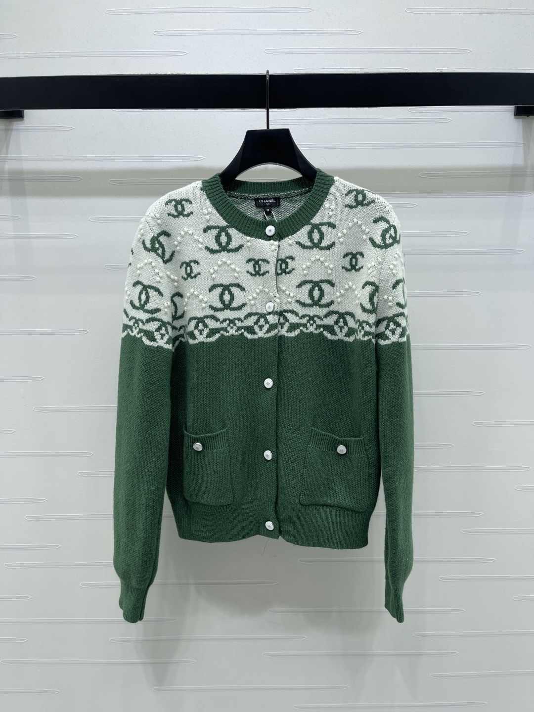 샤넬 26 봄 신상 자카르 가디건