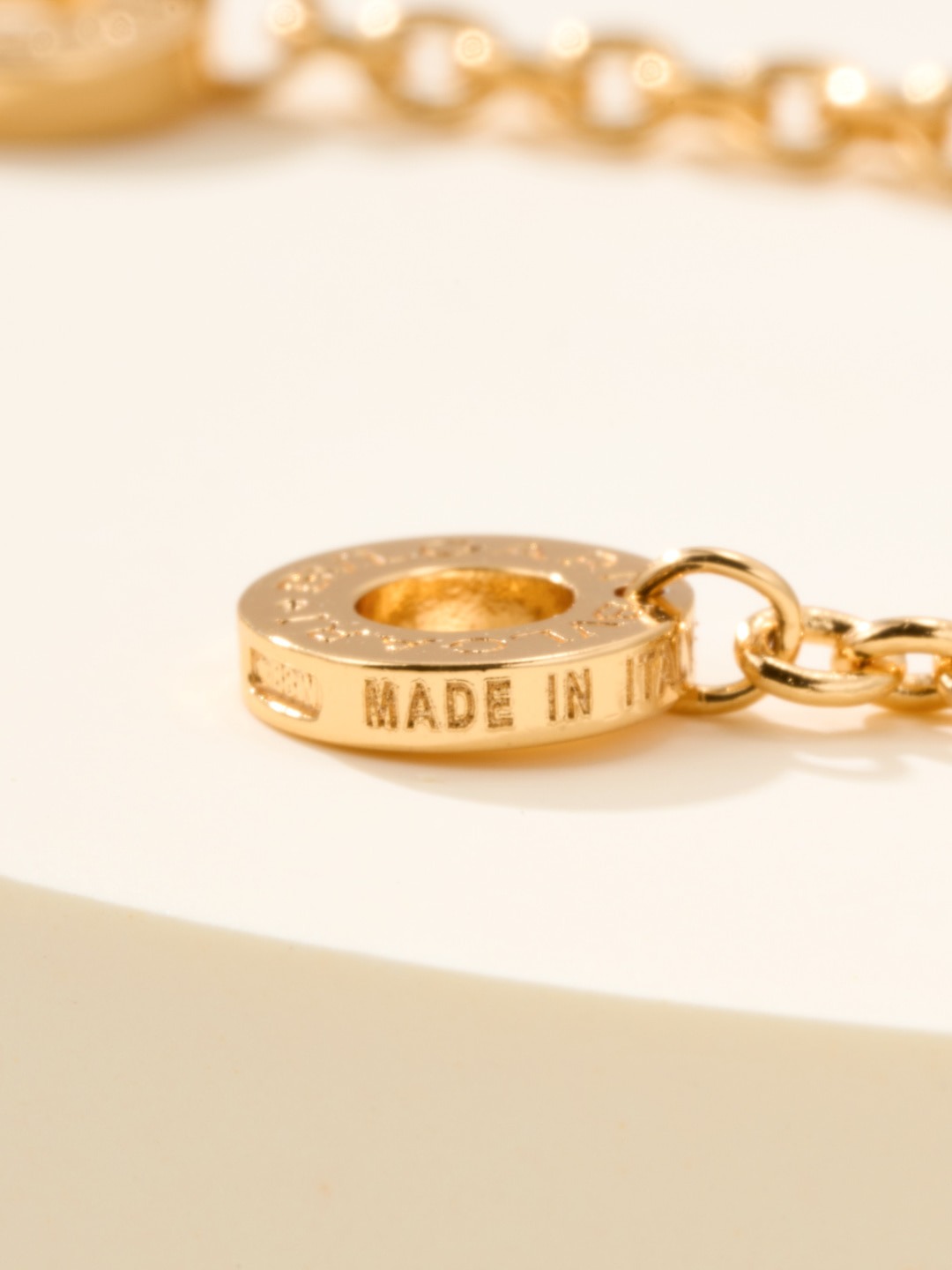 불가리 비제로원 네크리스