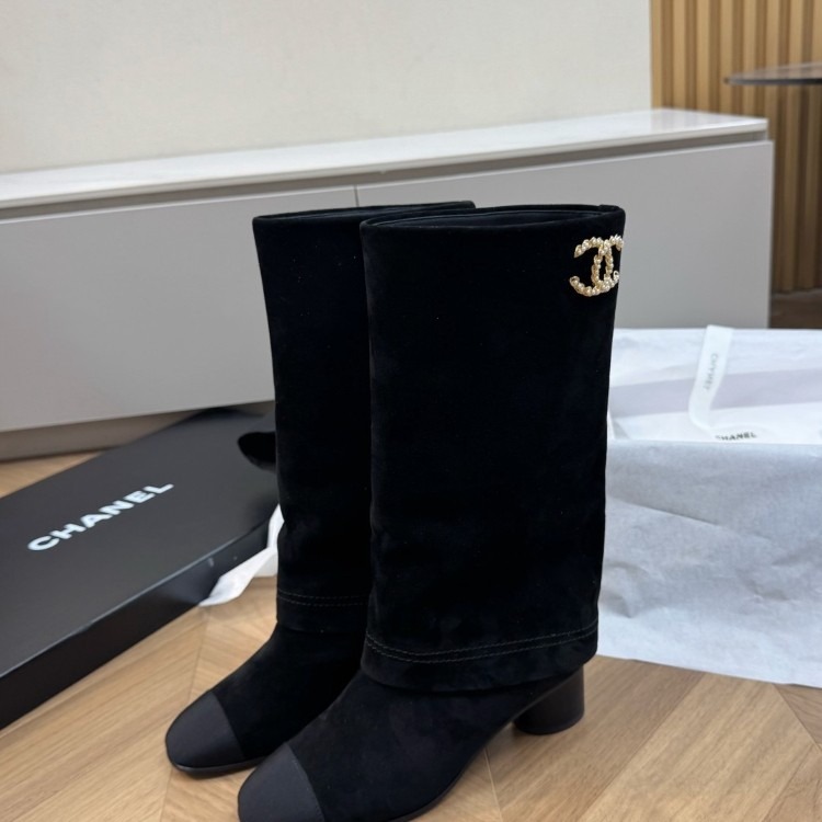 샤넬 스웨이드 시가렛 부츠