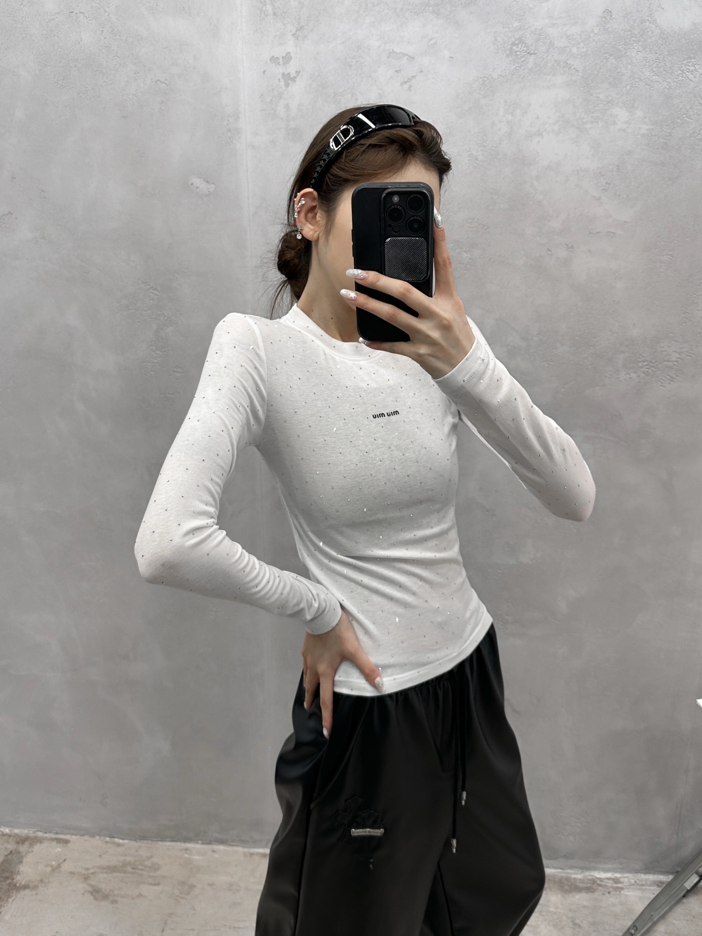 미우미우 신상 긴팔