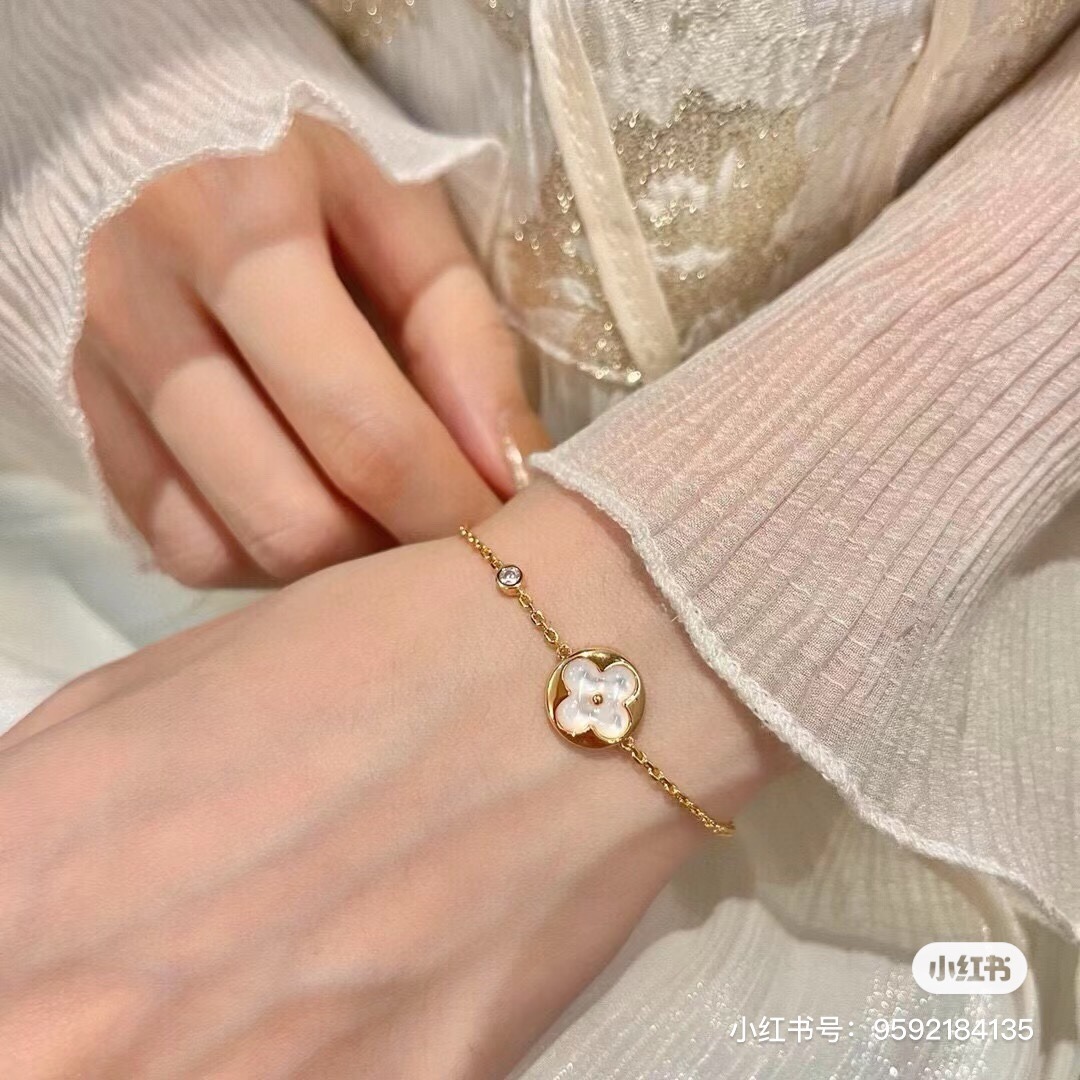 루이비통 LV Color Blossom 컬렉션 싱글 브레이슬릿