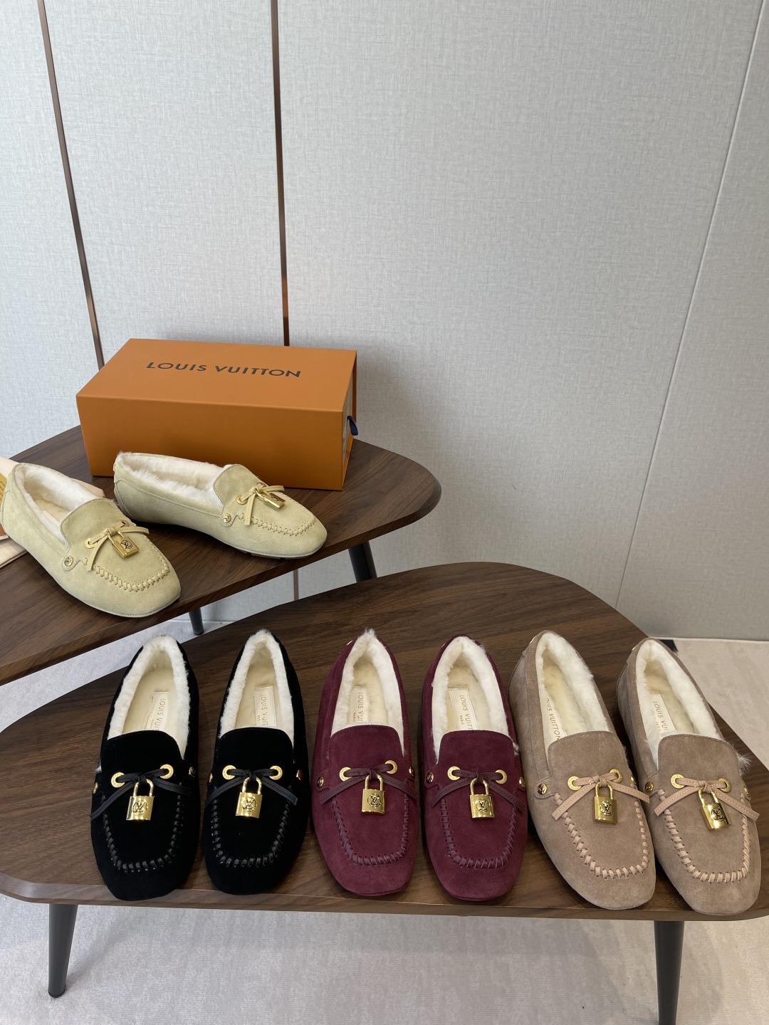 루이비통 25ss 플랫 로퍼