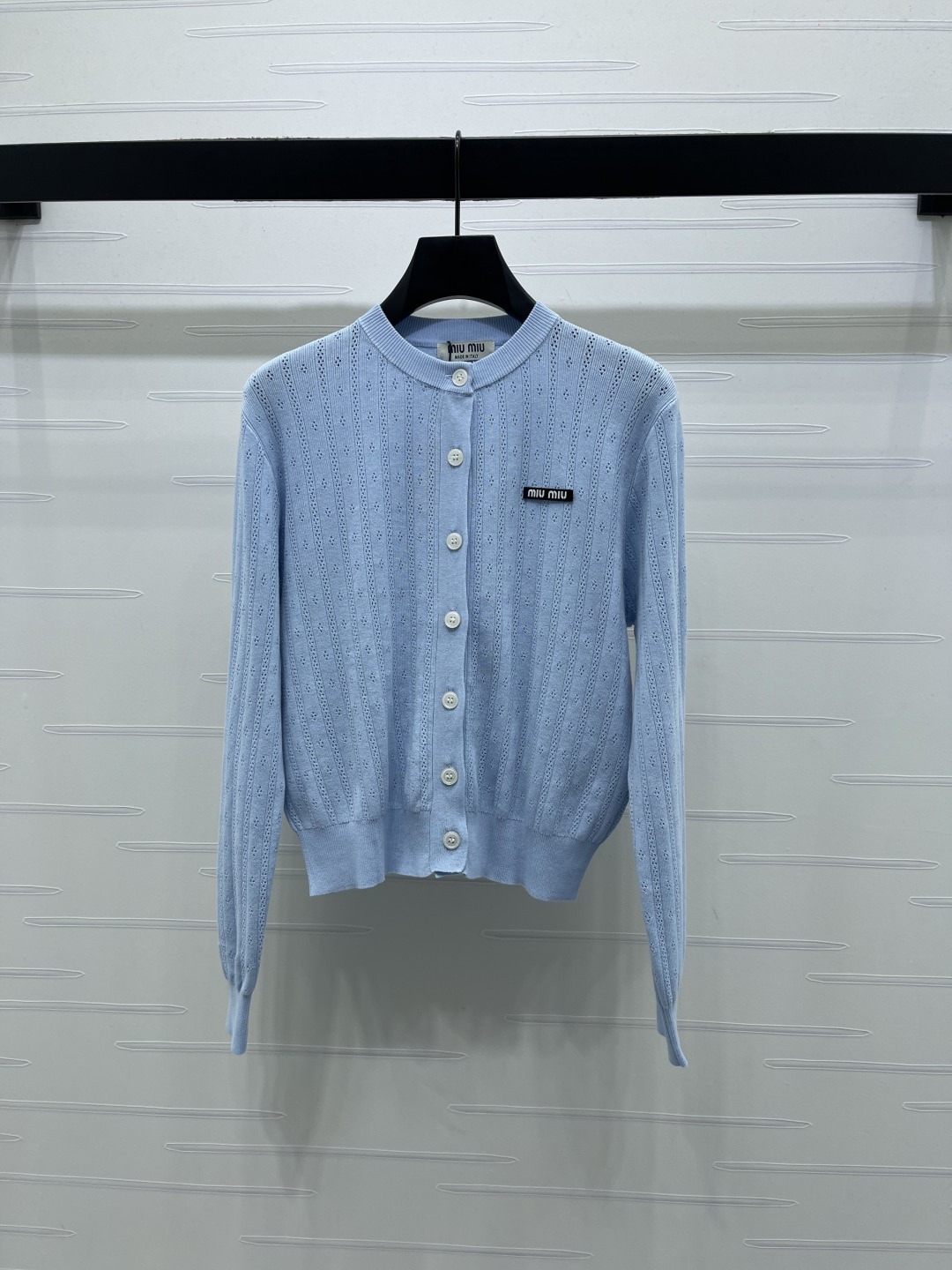 미우미우 26 라운드 니트 카디건