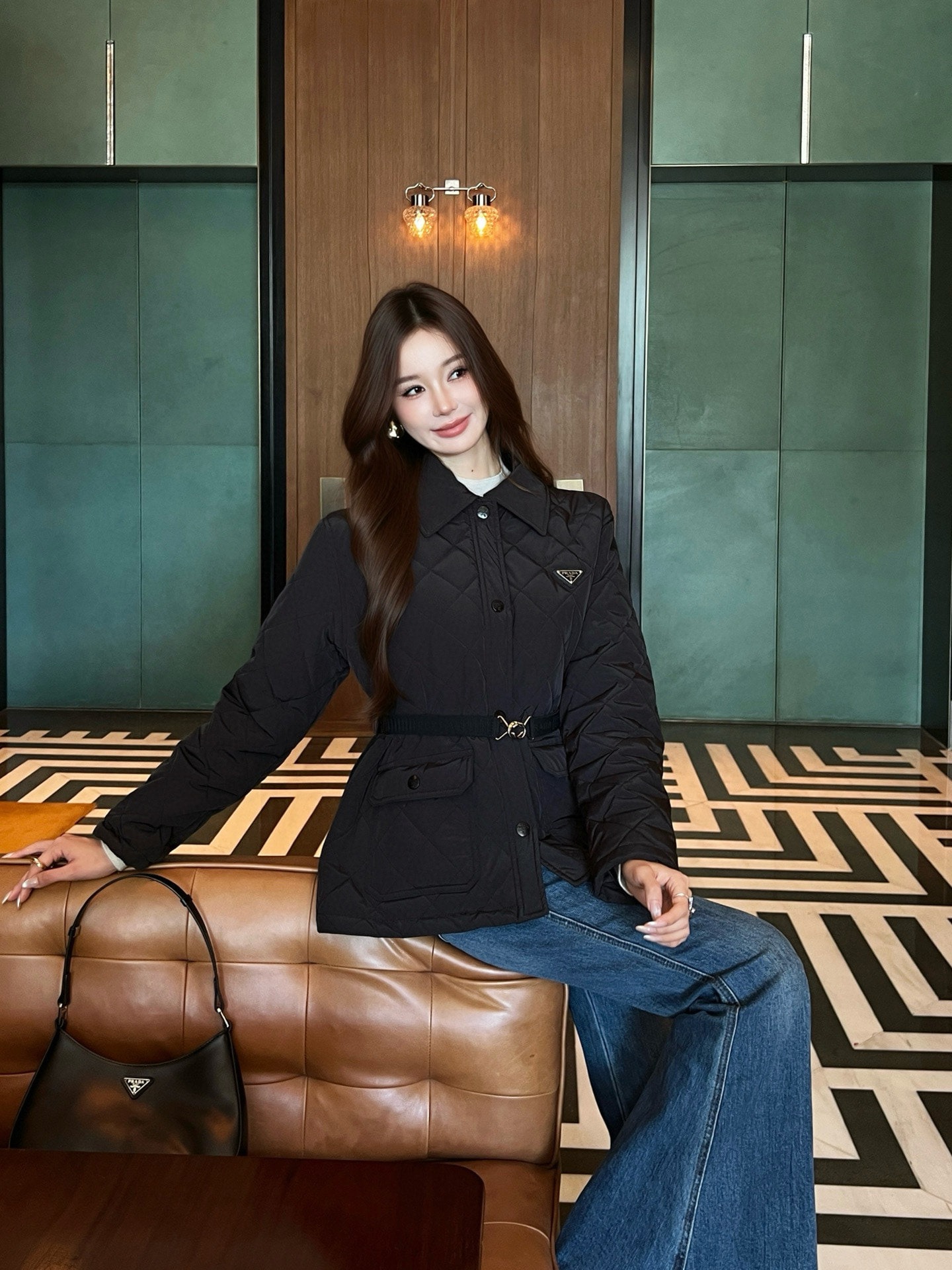 프라다 25 신상 다이아몬드 퀼팅 점퍼