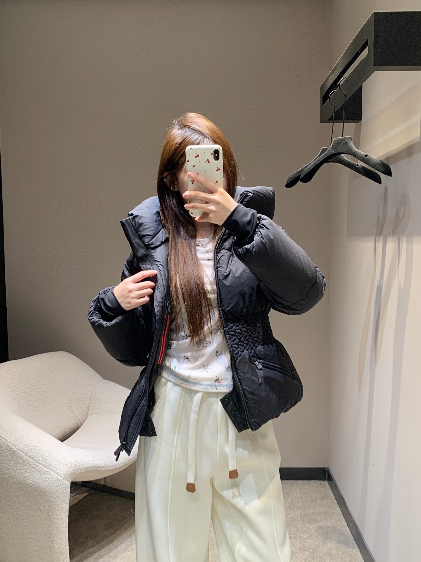 몽클레어 25FW 신상 셔링 조거 패딩 점퍼