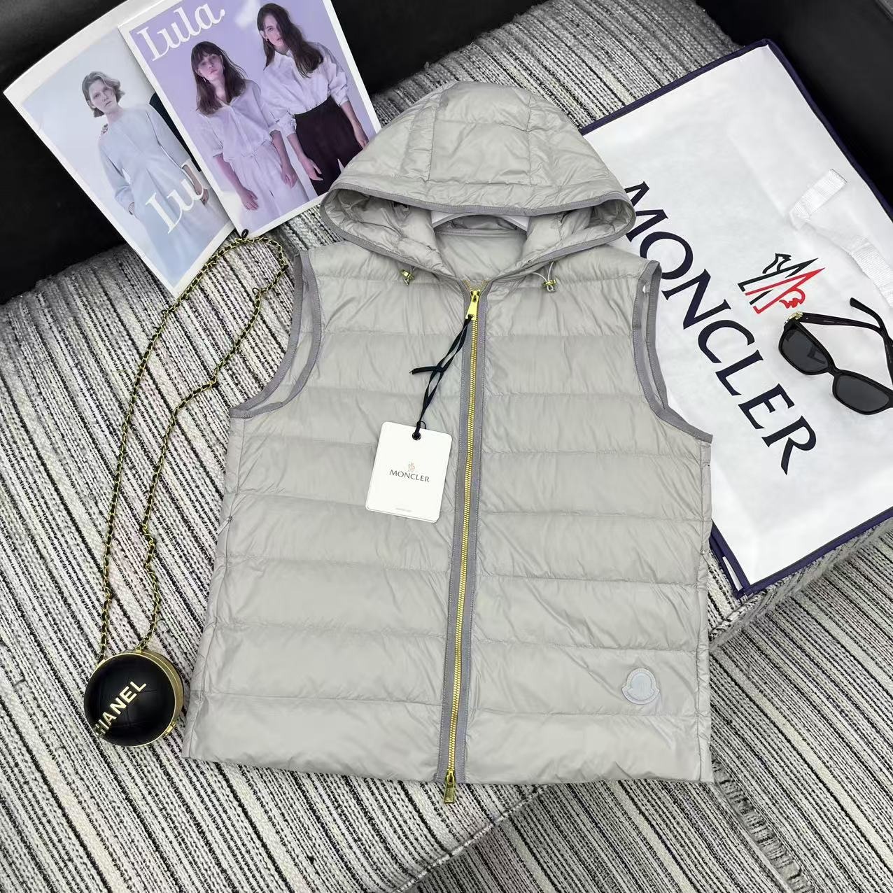 몽클레어 신상 리버시블 모직코트+후드다운 베스트
