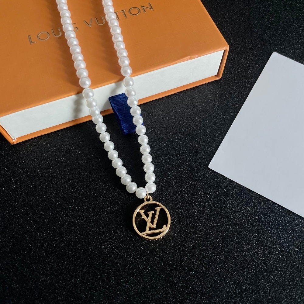 루이비통 LV 진주 목걸이 네크리스 
