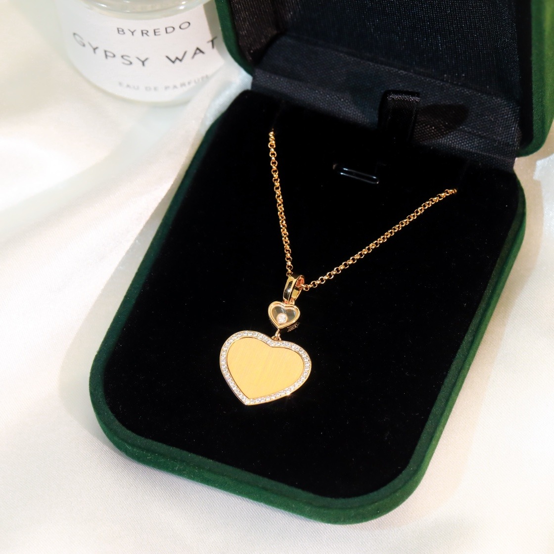 쇼파드 해피하트 목걸이